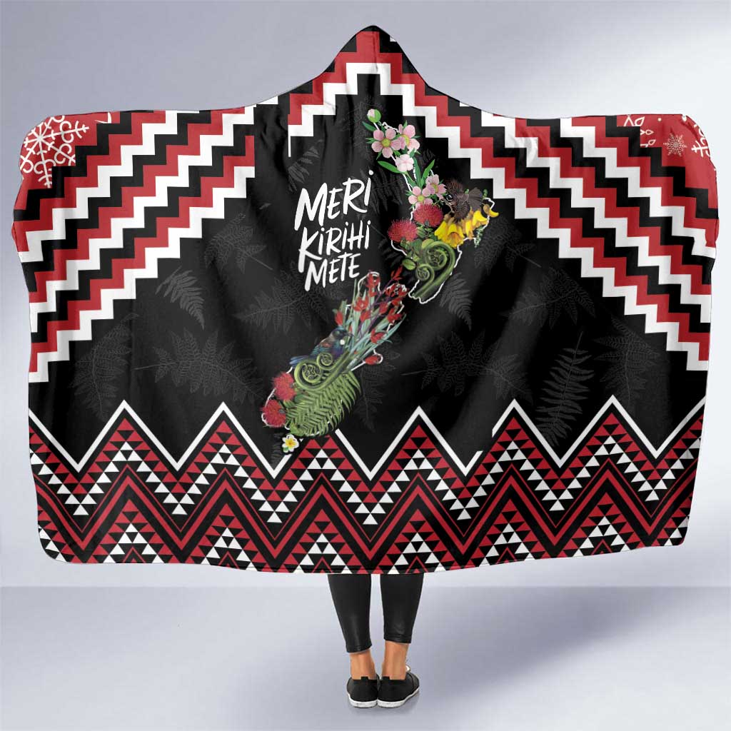 New Zealand Christmas Taniko Poutama Hooded Blanket Flora Map with Birds - Aussie Hoodie