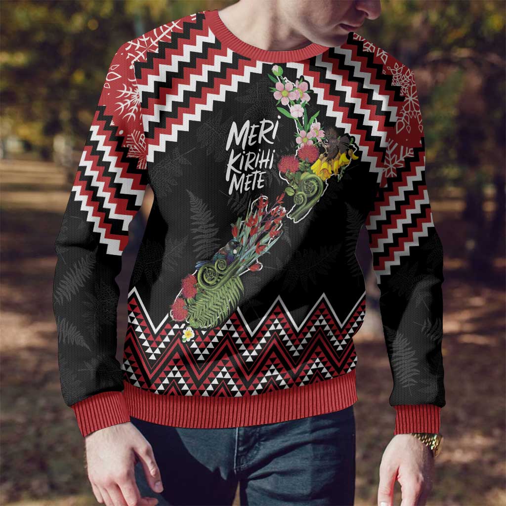 New Zealand Christmas Taniko Poutama Ugly Christmas Sweater Flora Map with Birds - Aussie Hoodie