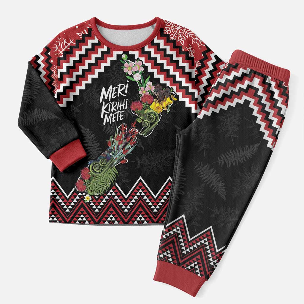 New Zealand Christmas Taniko Poutama Christmas Pajama Set Flora Map with Birds - Aussie Hoodie