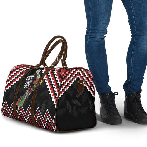 New Zealand Christmas Taniko Poutama Travel Bag Flora Map with Birds - Aussie Hoodie