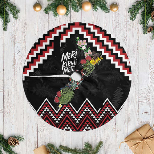 New Zealand Christmas Taniko Poutama Tree Skirt Flora Map with Birds - Aussie Hoodie