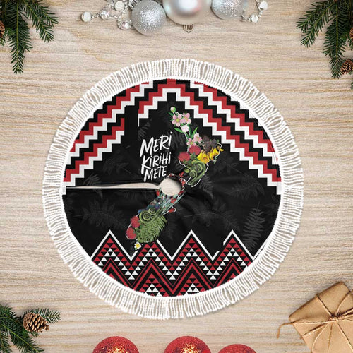 New Zealand Christmas Taniko Poutama Tree Skirt Flora Map with Birds - Aussie Hoodie