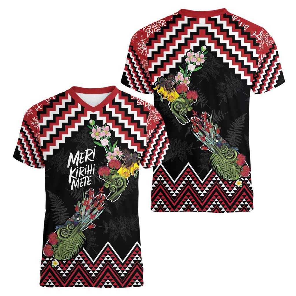 New Zealand Christmas Taniko Poutama Women V-Neck T-Shirt Flora Map with Birds - Aussie Hoodie