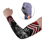 New Zealand Christmas Taniko Poutama Arm Sleeves Mountainscape Maori Fern - Aussie Hoodie