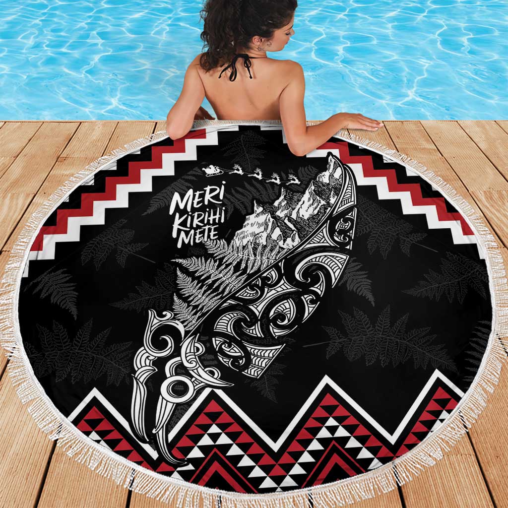 New Zealand Christmas Taniko Poutama Beach Blanket Mountainscape Maori Fern - Aussie Hoodie