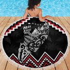 New Zealand Christmas Taniko Poutama Beach Blanket Mountainscape Maori Fern - Aussie Hoodie