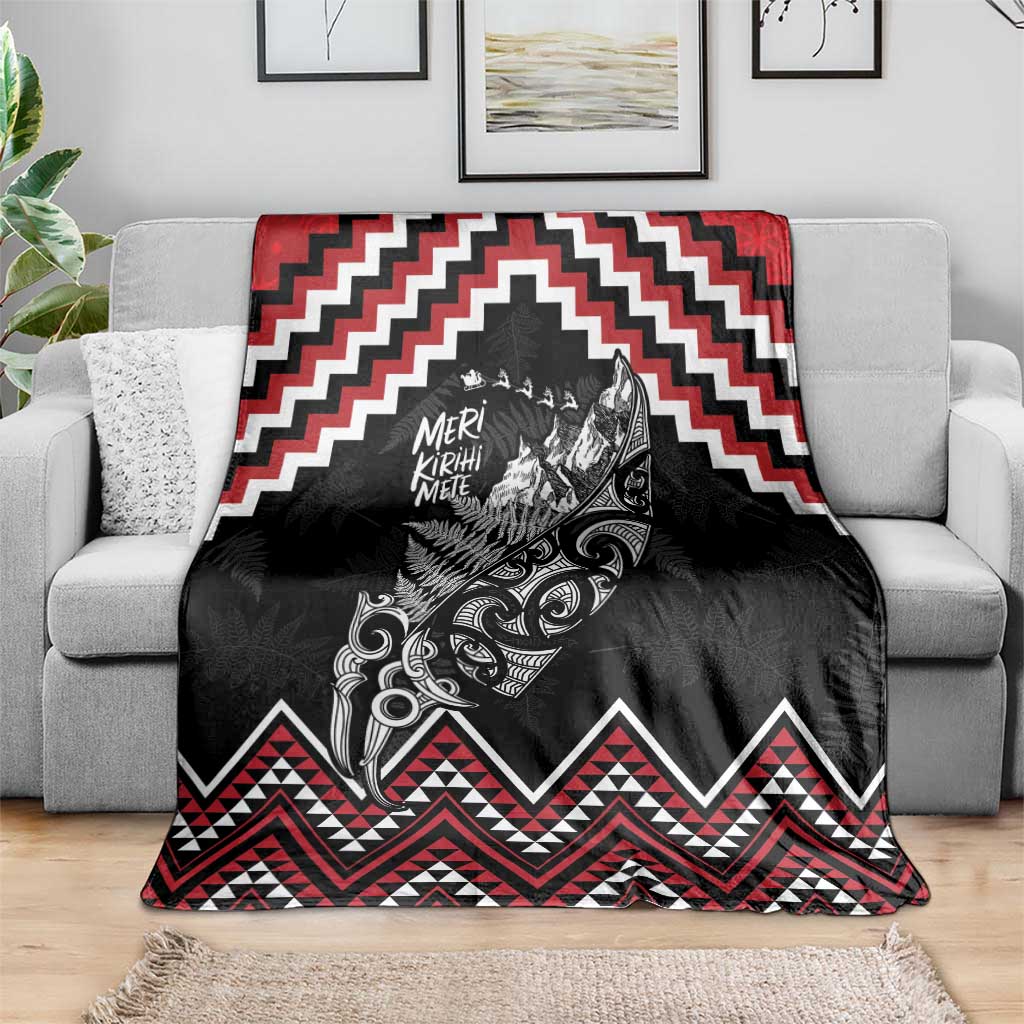 New Zealand Christmas Taniko Poutama Blanket Mountainscape Maori Fern - Aussie Hoodie