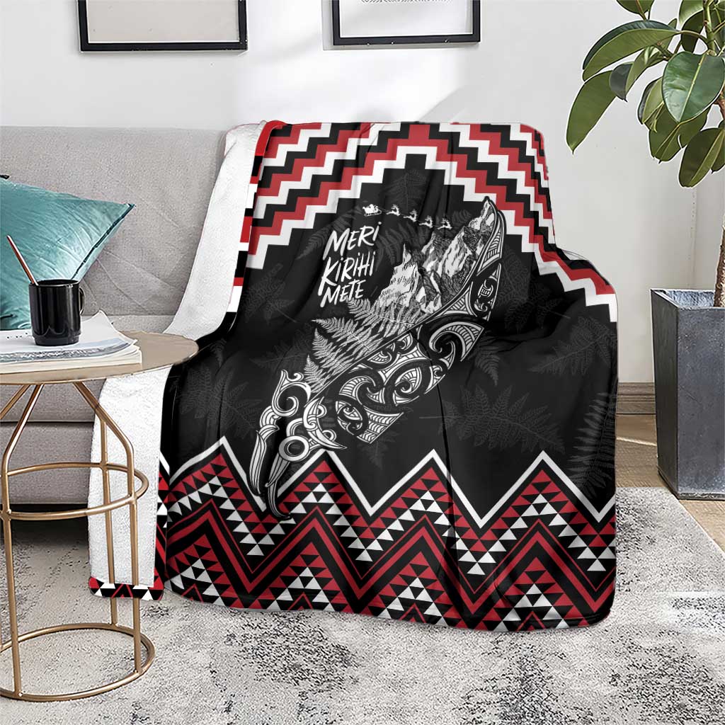 New Zealand Christmas Taniko Poutama Blanket Mountainscape Maori Fern - Aussie Hoodie