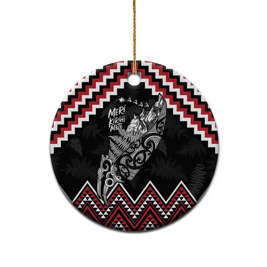New Zealand Christmas Taniko Poutama Ceramic Ornament Mountainscape Maori Fern - Aussie Hoodie