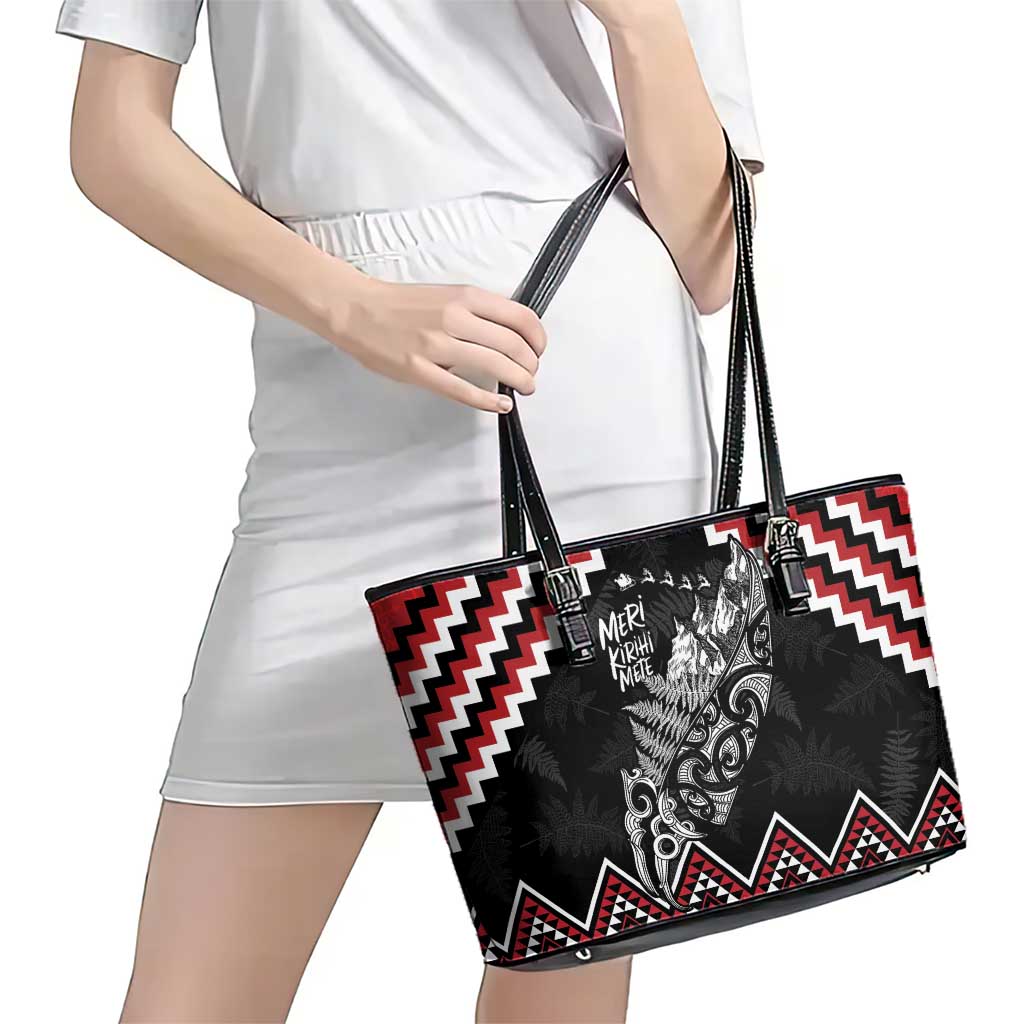 New Zealand Christmas Taniko Poutama Leather Tote Bag Mountainscape Maori Fern - Aussie Hoodie