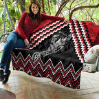 New Zealand Christmas Taniko Poutama Quilt Mountainscape Maori Fern - Aussie Hoodie