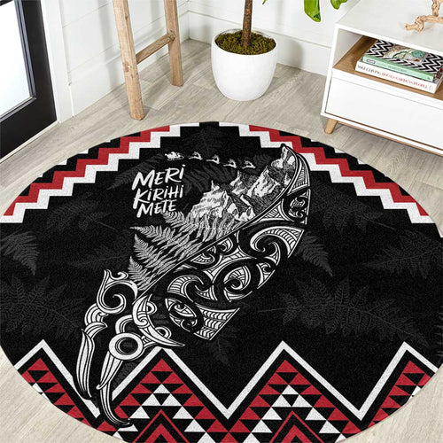 New Zealand Christmas Taniko Poutama Round Carpet Mountainscape Maori Fern - Aussie Hoodie