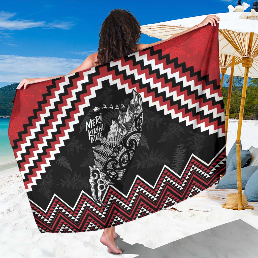 New Zealand Christmas Taniko Poutama Sarong Mountainscape Maori Fern - Aussie Hoodie