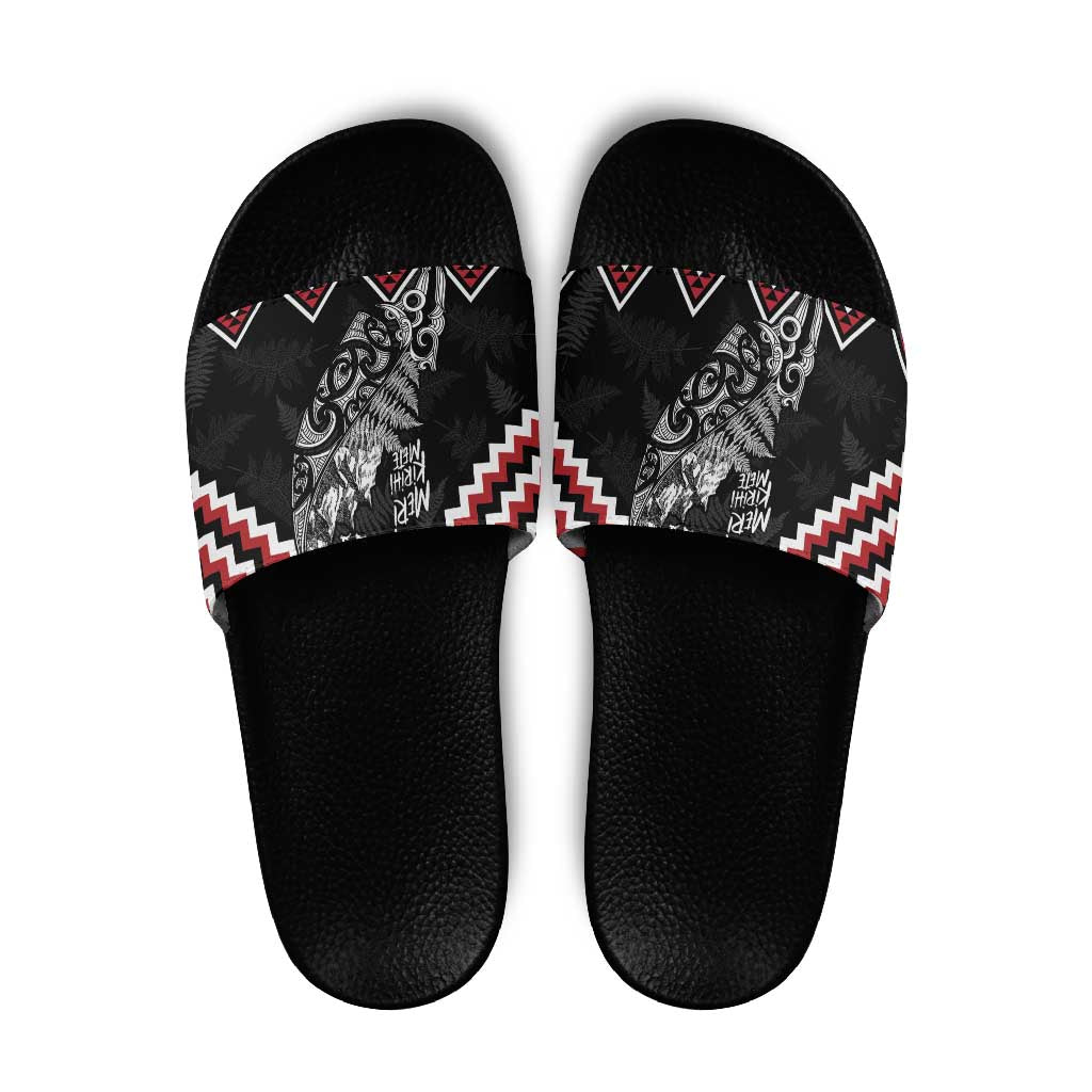 New Zealand Christmas Taniko Poutama Slide Sandals Mountainscape Maori Fern - Aussie Hoodie
