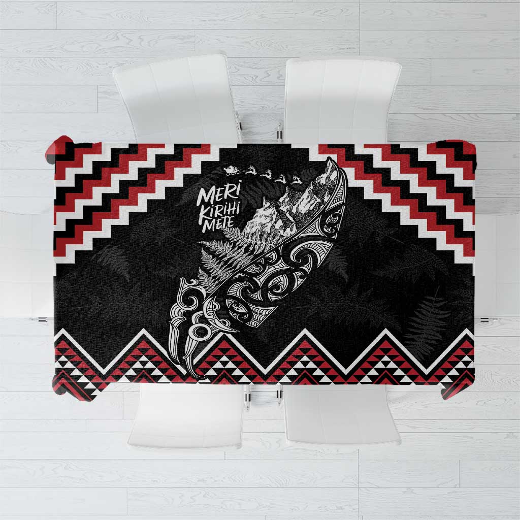 New Zealand Christmas Taniko Poutama Tablecloth Mountainscape Maori Fern - Aussie Hoodie