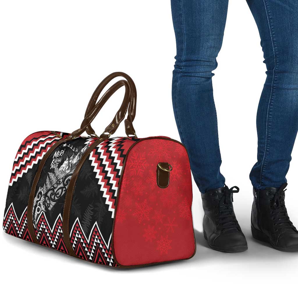 New Zealand Christmas Taniko Poutama Travel Bag Mountainscape Maori Fern - Aussie Hoodie