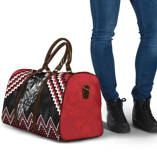 New Zealand Christmas Taniko Poutama Travel Bag Mountainscape Maori Fern - Aussie Hoodie