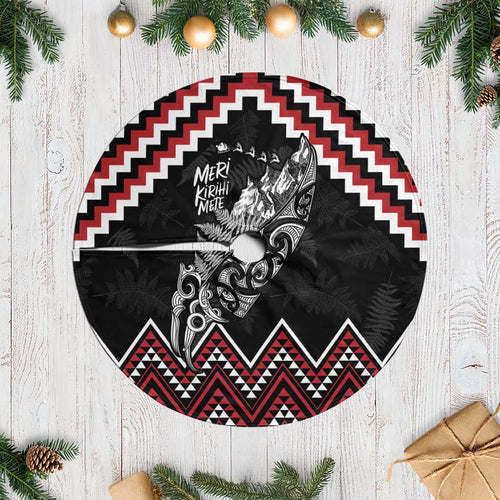 New Zealand Christmas Taniko Poutama Tree Skirt Mountainscape Maori Fern - Aussie Hoodie