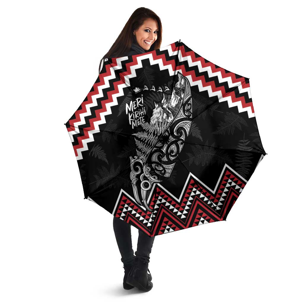 New Zealand Christmas Taniko Poutama Umbrella Mountainscape Maori Fern - Aussie Hoodie