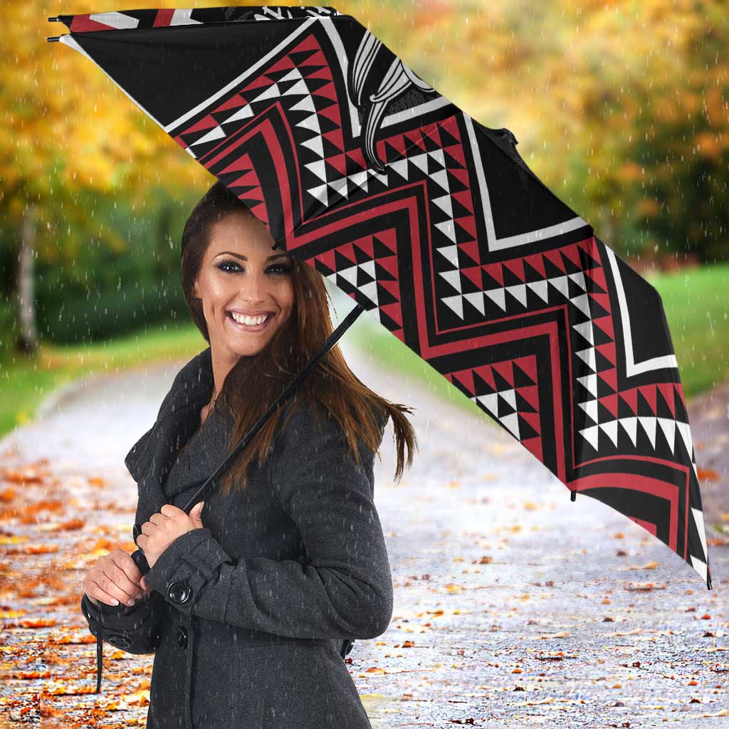 New Zealand Christmas Taniko Poutama Umbrella Mountainscape Maori Fern - Aussie Hoodie