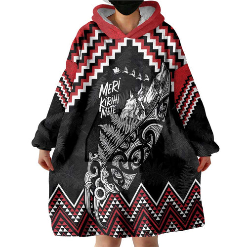 New Zealand Christmas Taniko Poutama Wearable Blanket Hoodie Mountainscape Maori Fern - Aussie Hoodie