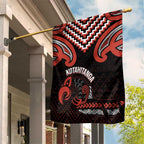 Maori Waitangi Garden Flag Kotahitanga Poutama Mix Whakairo - Aussie Hoodie