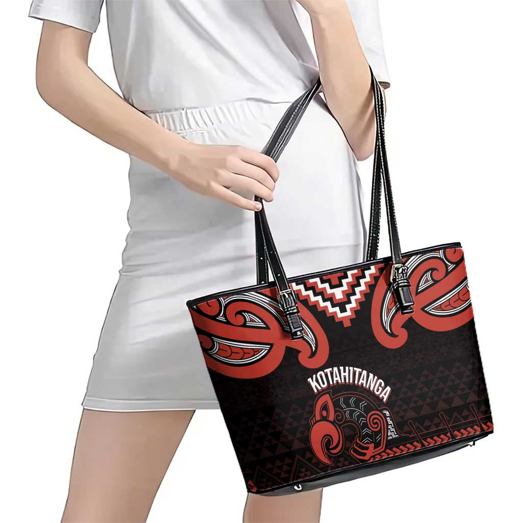 Maori Waitangi Leather Tote Bag Kotahitanga Poutama Mix Whakairo - Aussie Hoodie