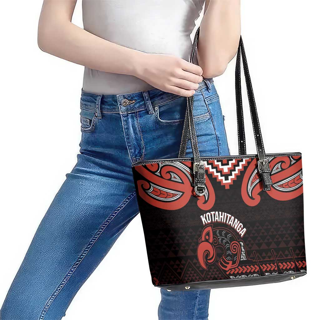 Maori Waitangi Leather Tote Bag Kotahitanga Poutama Mix Whakairo - Aussie Hoodie