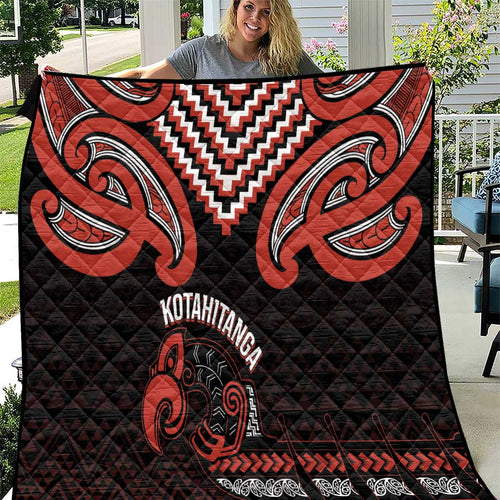 Maori Waitangi Quilt Kotahitanga Poutama Mix Whakairo - Aussie Hoodie