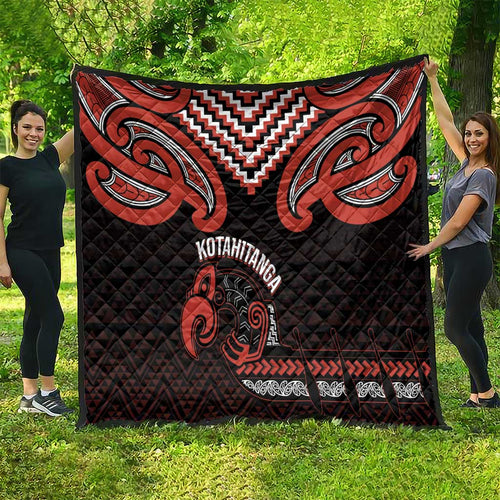 Maori Waitangi Quilt Kotahitanga Poutama Mix Whakairo - Aussie Hoodie