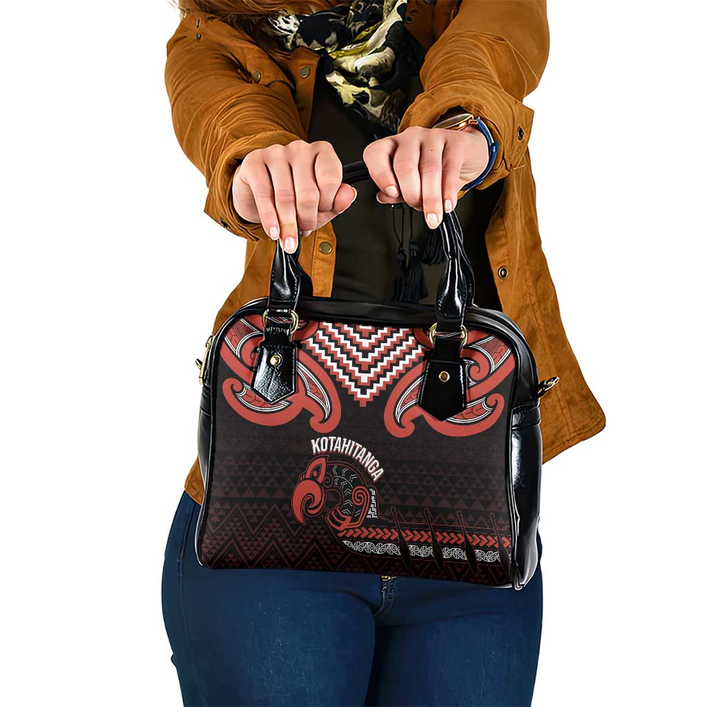 Maori Waitangi Shoulder Handbag Kotahitanga Poutama Mix Whakairo - Aussie Hoodie