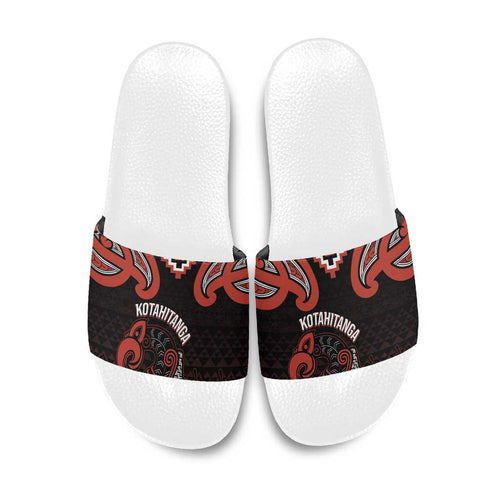 Maori Waitangi Slide Sandals Kotahitanga Poutama Mix Whakairo - Aussie Hoodie