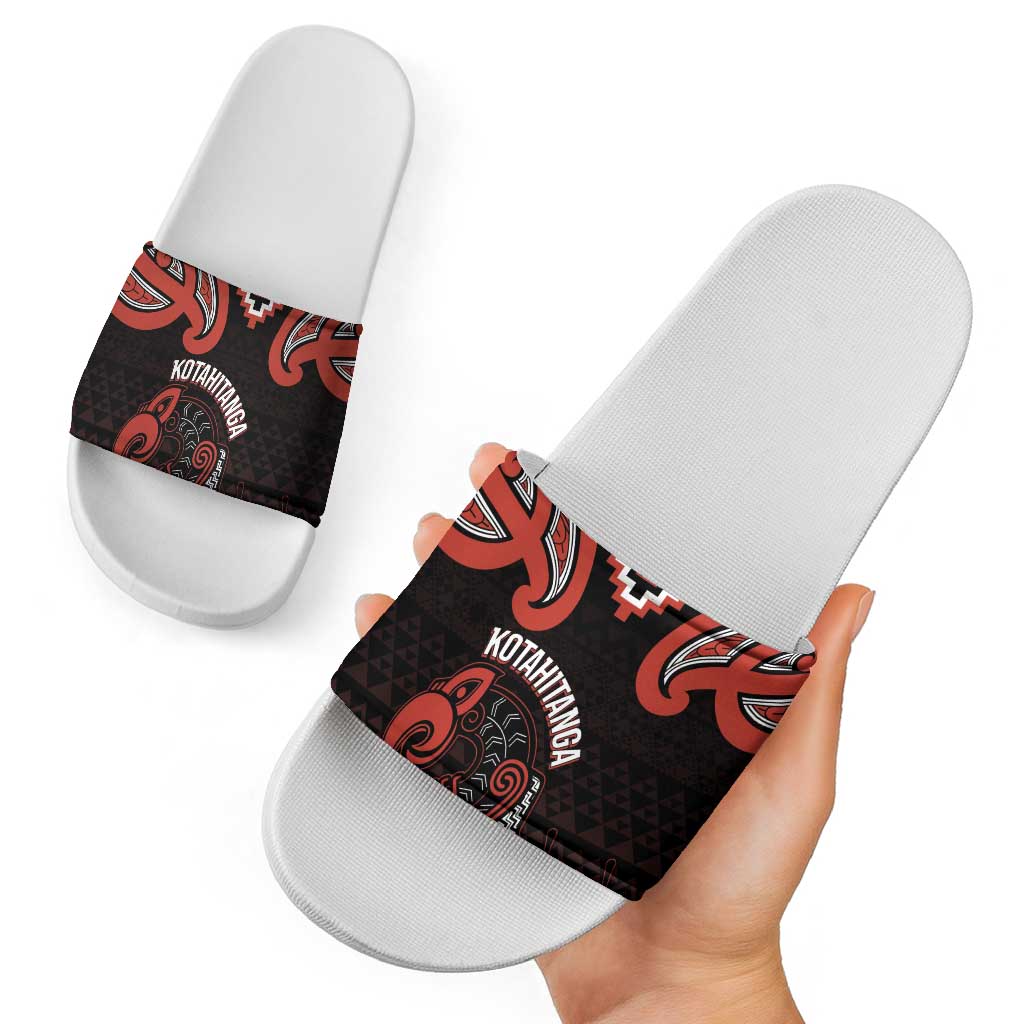 Maori Waitangi Slide Sandals Kotahitanga Poutama Mix Whakairo - Aussie Hoodie
