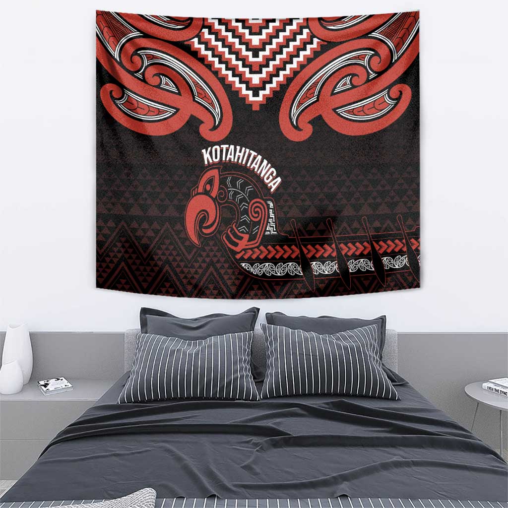 Maori Waitangi Tapestry Kotahitanga Poutama Mix Whakairo - Aussie Hoodie