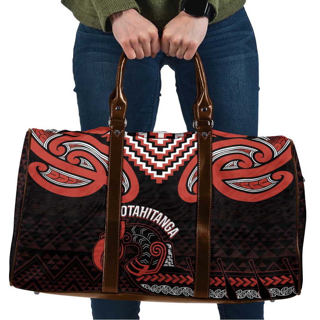 Maori Waitangi Travel Bag Kotahitanga Poutama Mix Whakairo - Aussie Hoodie
