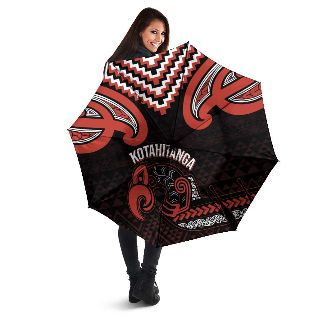 Maori Waitangi Umbrella Kotahitanga Poutama Mix Whakairo - Aussie Hoodie