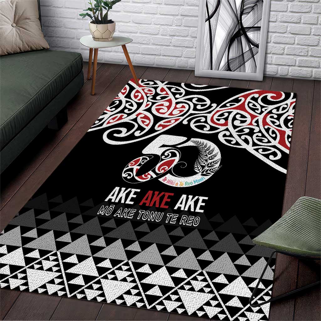 Kia Kaha Te Reo Maori Area Rug 50 Years Mo Ake Tonu Te Reo - Aussie Hoodie