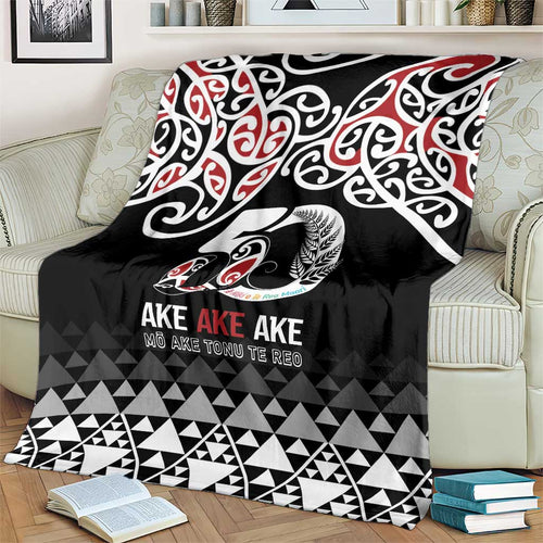 Kia Kaha Te Reo Maori Blanket 50 Years Mo Ake Tonu Te Reo - Aussie Hoodie