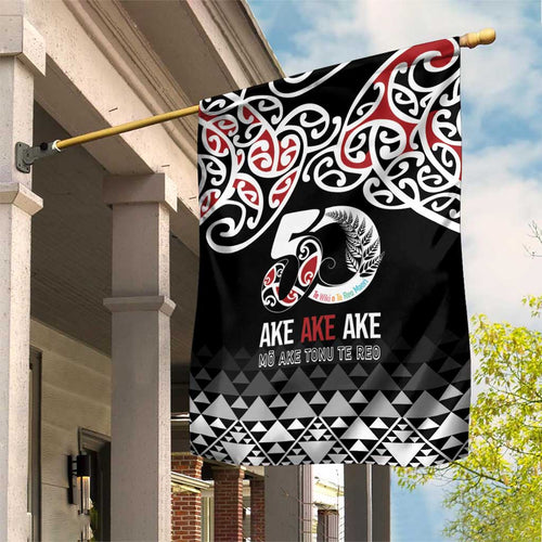 Kia Kaha Te Reo Maori Garden Flag 50 Years Mo Ake Tonu Te Reo - Aussie Hoodie