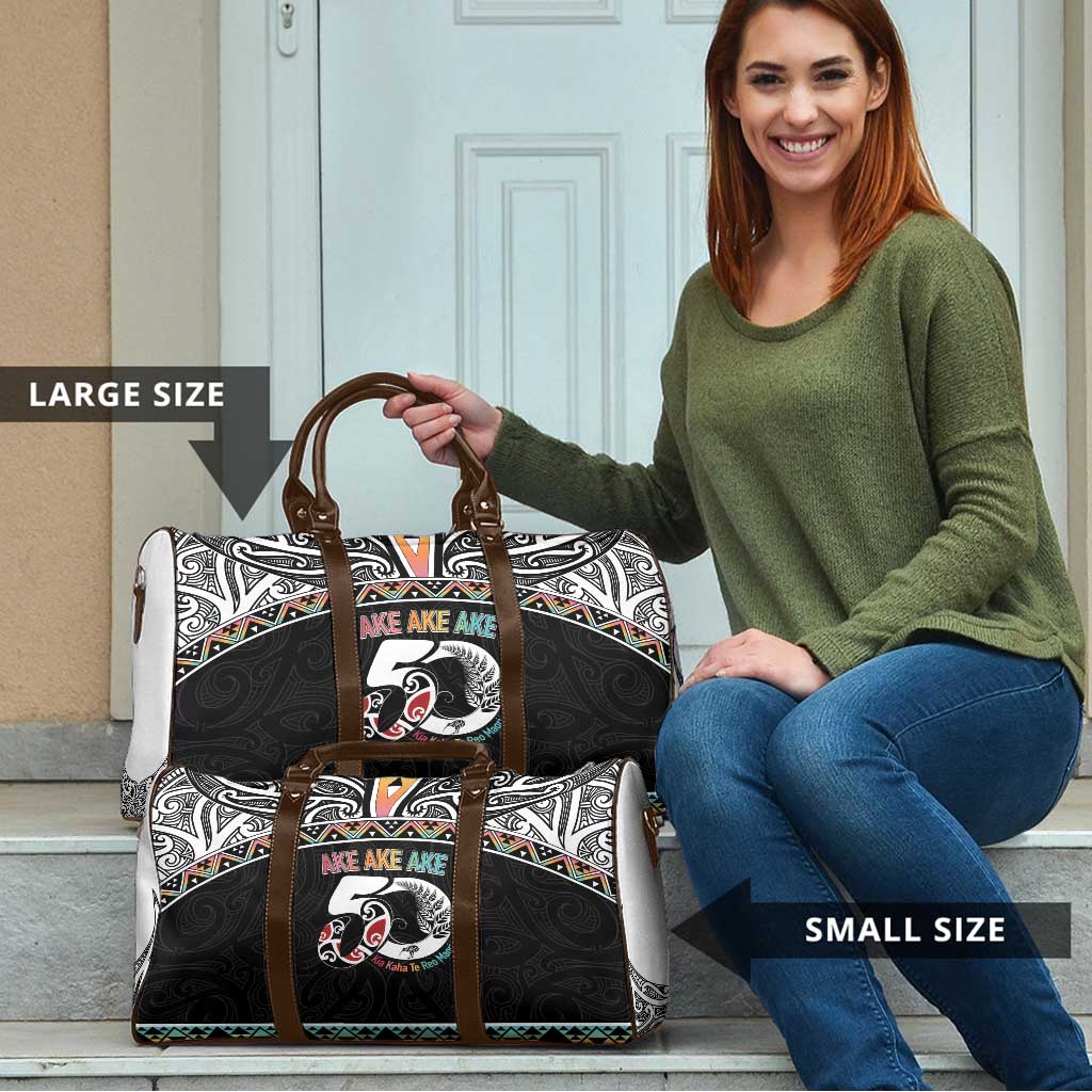 50 Years Kia Kaha Te Reo Maori Travel Bag Ake Ake Ake! - Aussie Hoodie