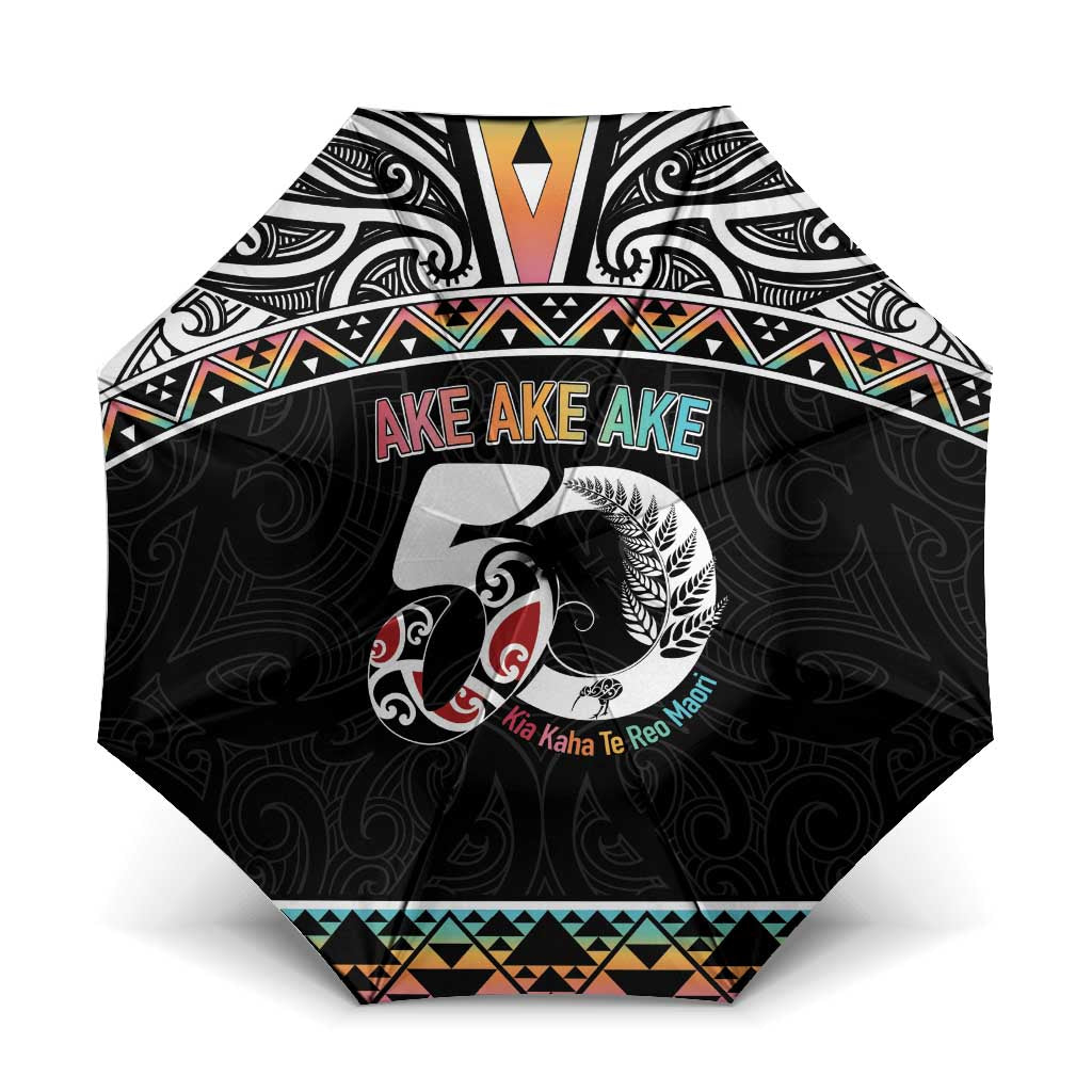 50 Years Kia Kaha Te Reo Maori Umbrella Ake Ake Ake! - Aussie Hoodie