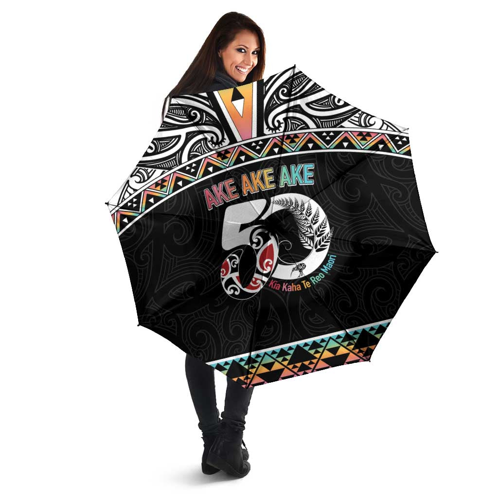 50 Years Kia Kaha Te Reo Maori Umbrella Ake Ake Ake! - Aussie Hoodie