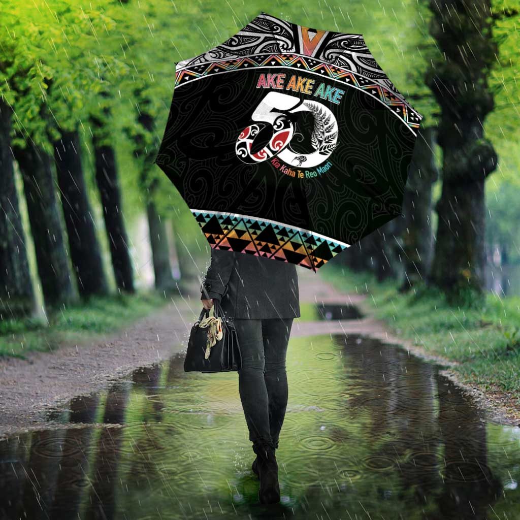 50 Years Kia Kaha Te Reo Maori Umbrella Ake Ake Ake! - Aussie Hoodie
