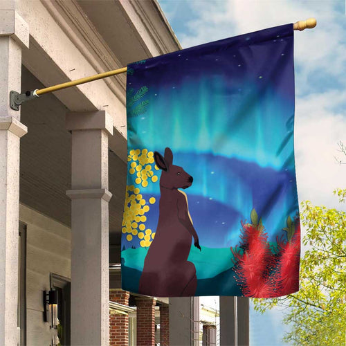 Australia Northern Lights Scenery Garden Flag