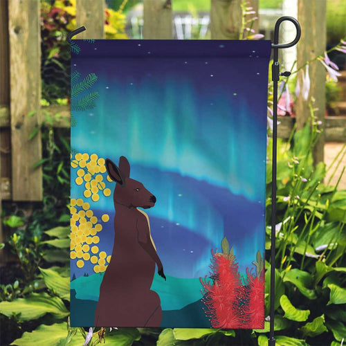 Australia Northern Lights Scenery Garden Flag