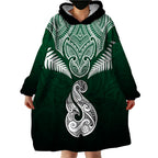 peronsalised-new-zealand-wearable-blanket-hoodie-hei-matau-mix-silver-fern-basic