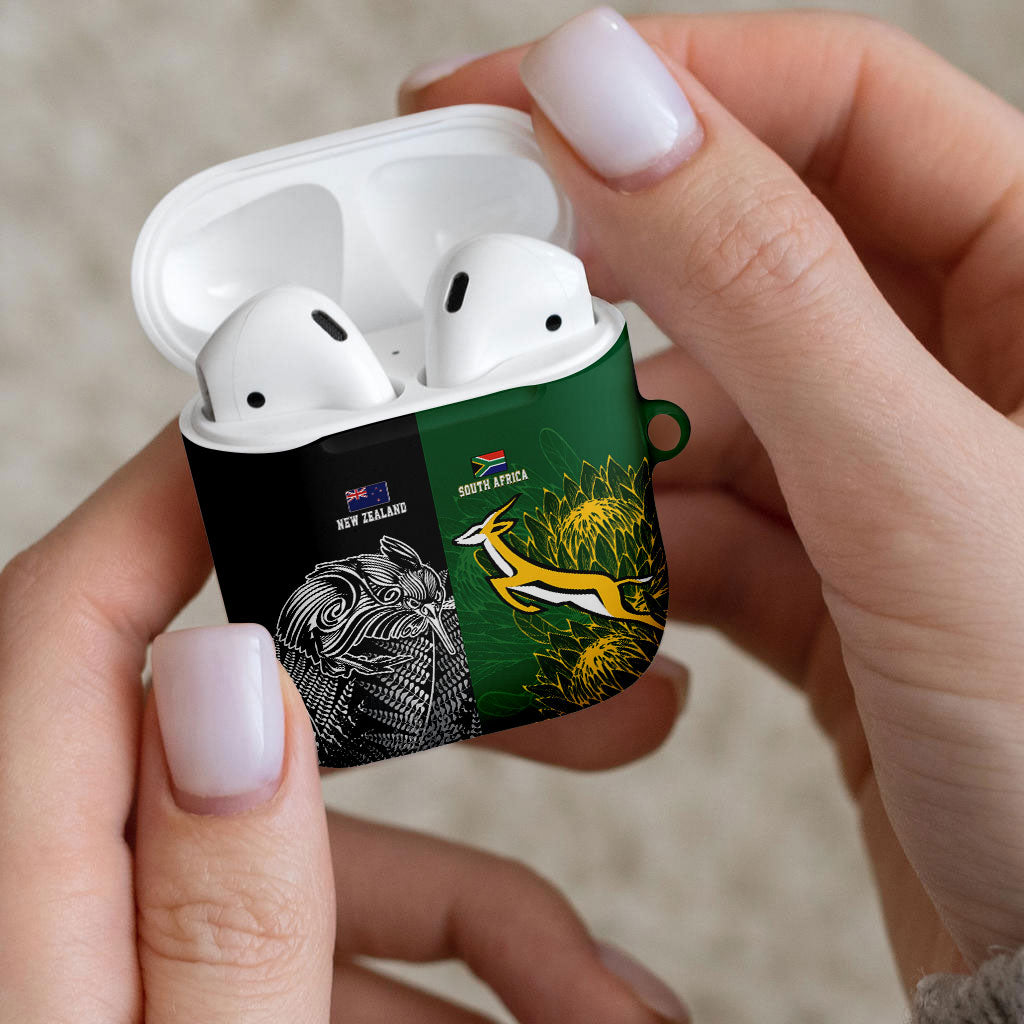 New Zealand - South Africa Greatest Rivals Rugby AirPods Case Kiwi Vs Bokke