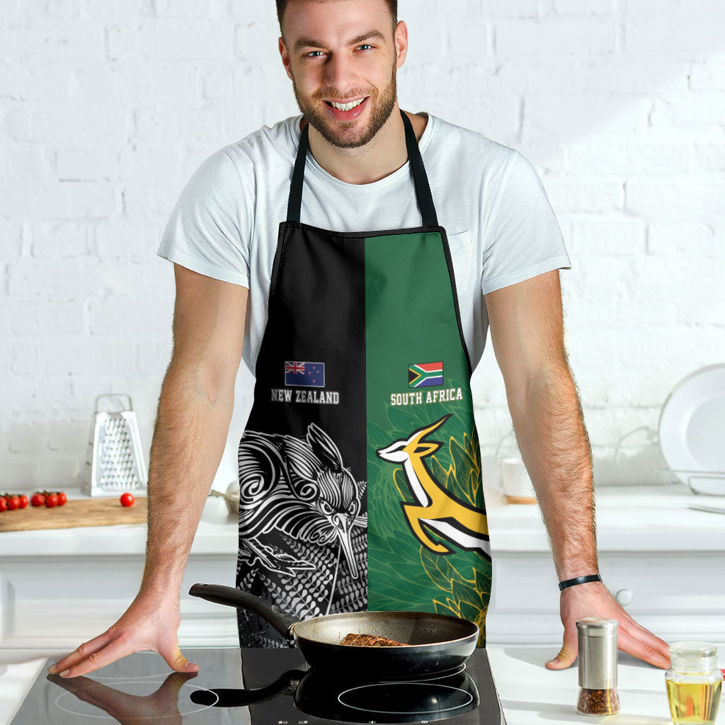 New Zealand - South Africa Greatest Rivals Rugby Apron Kiwi Vs Bokke