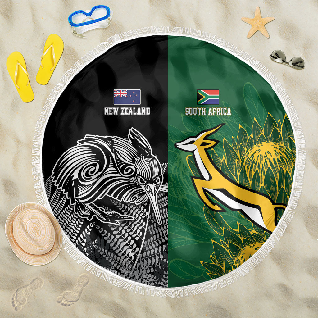 New Zealand - South Africa Greatest Rivals Rugby Beach Blanket Kiwi Vs Bokke
