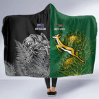 New Zealand - South Africa Greatest Rivals Rugby Hooded Blanket Kiwi Vs Bokke